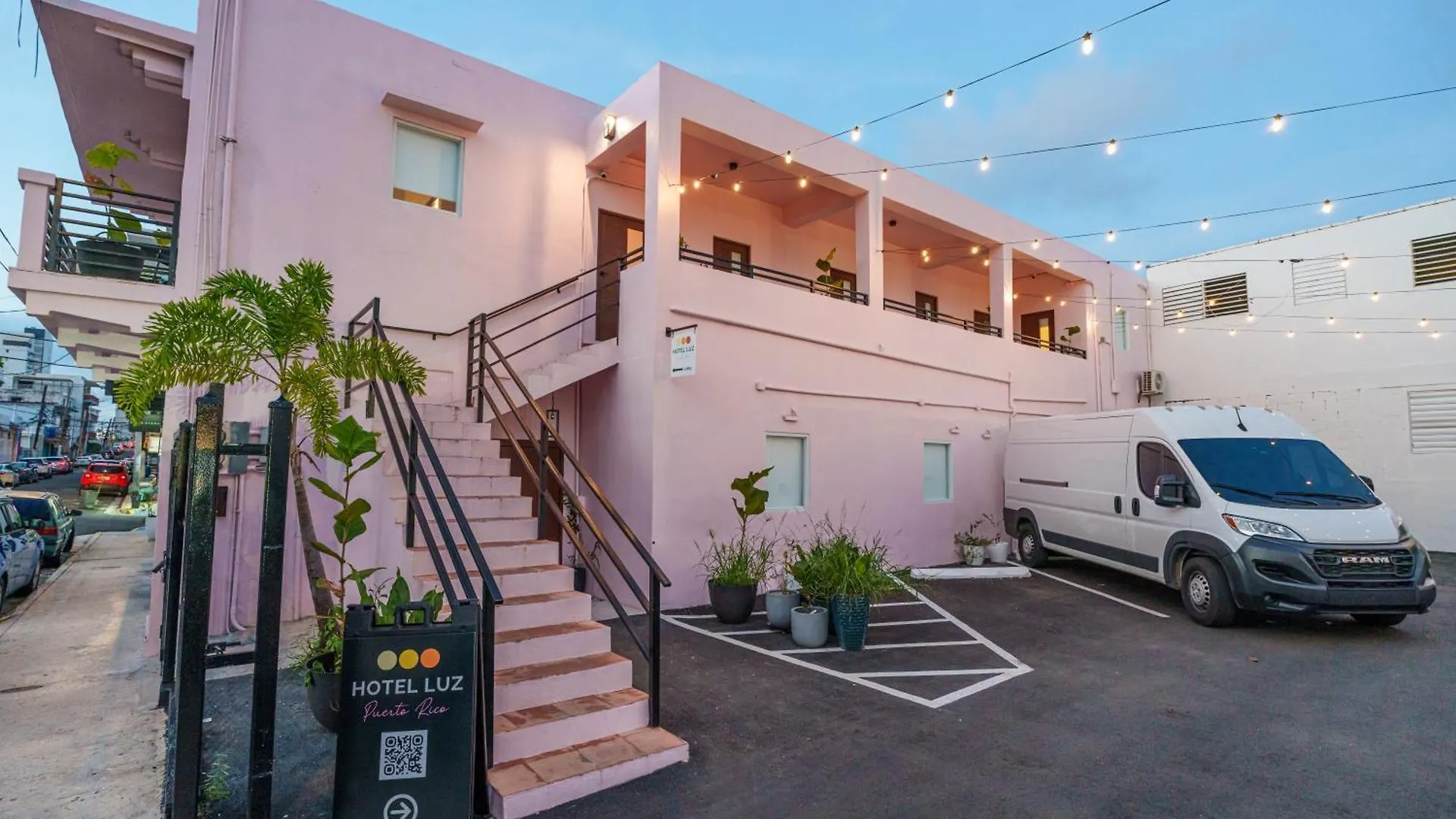 Room 11 Balcony Bliss In Creative Santurce San Juan Hotel